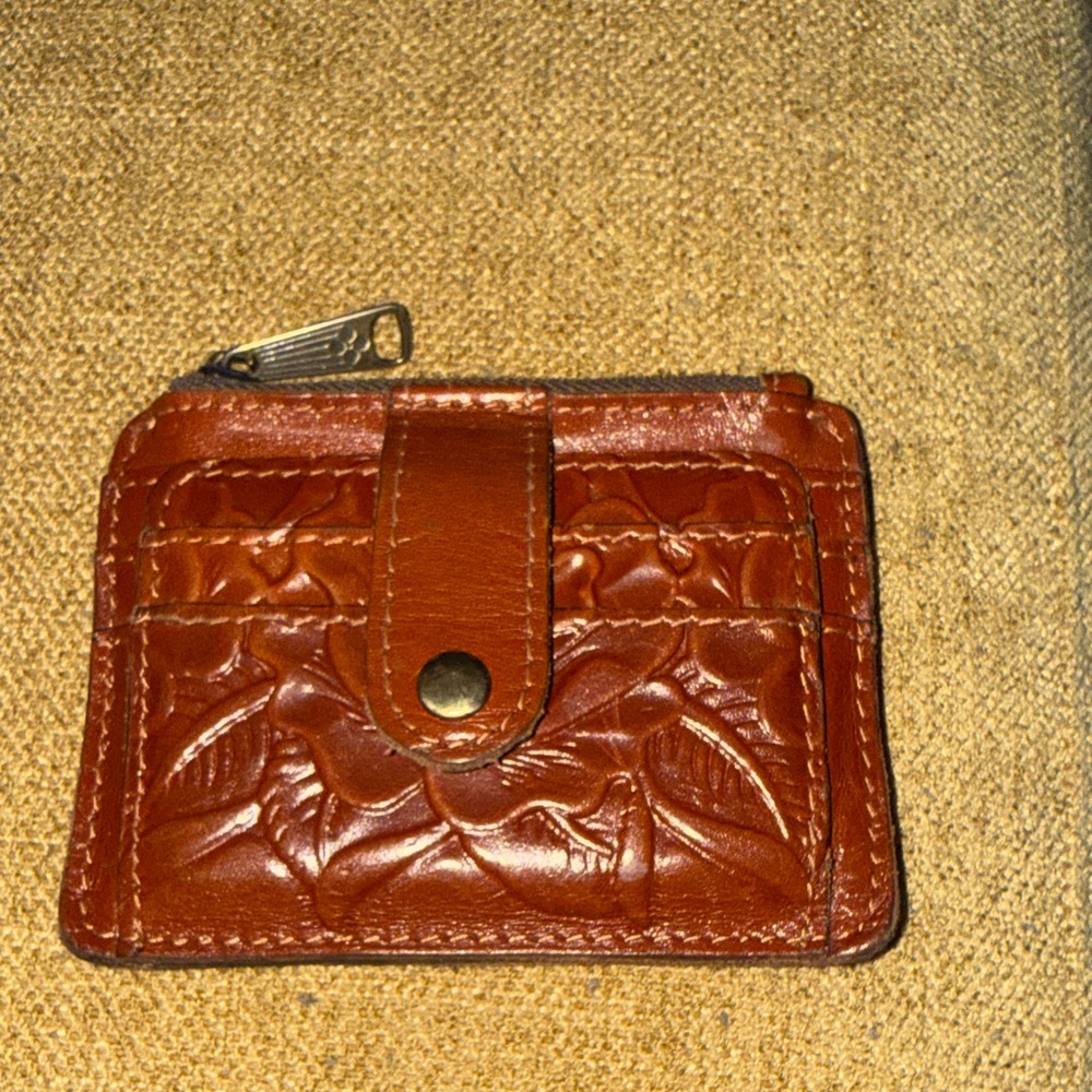 Patricia Nash Card Holder - Picture 2 of 4